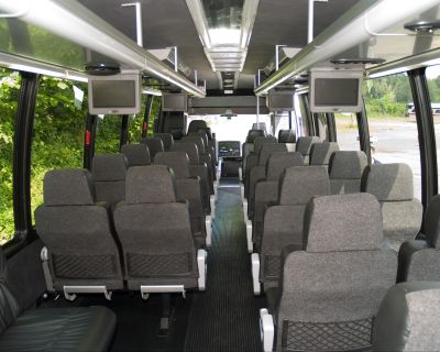 31-passenger-executive-mini-coach8-big